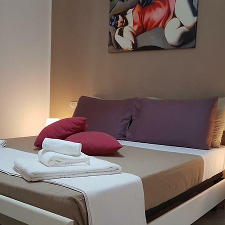 דירות Loft Baia Di Giardini מראה חיצוני תמונה