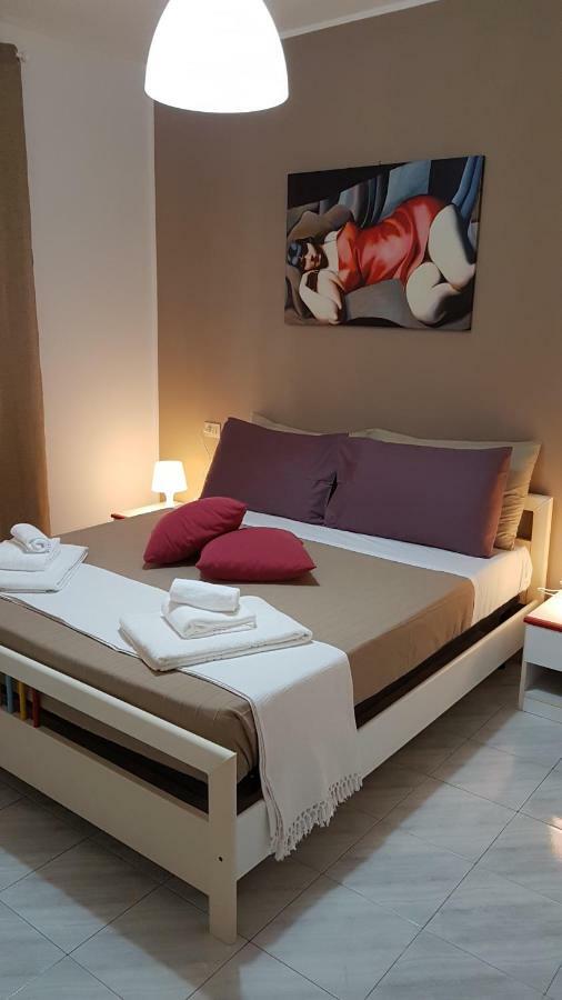 דירות Loft Baia Di Giardini מראה חיצוני תמונה