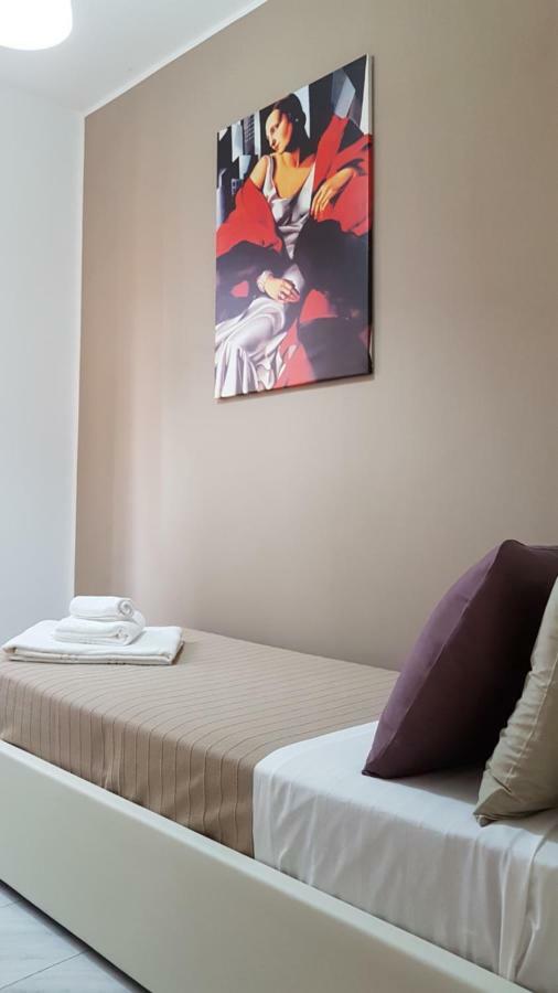דירות Loft Baia Di Giardini מראה חיצוני תמונה